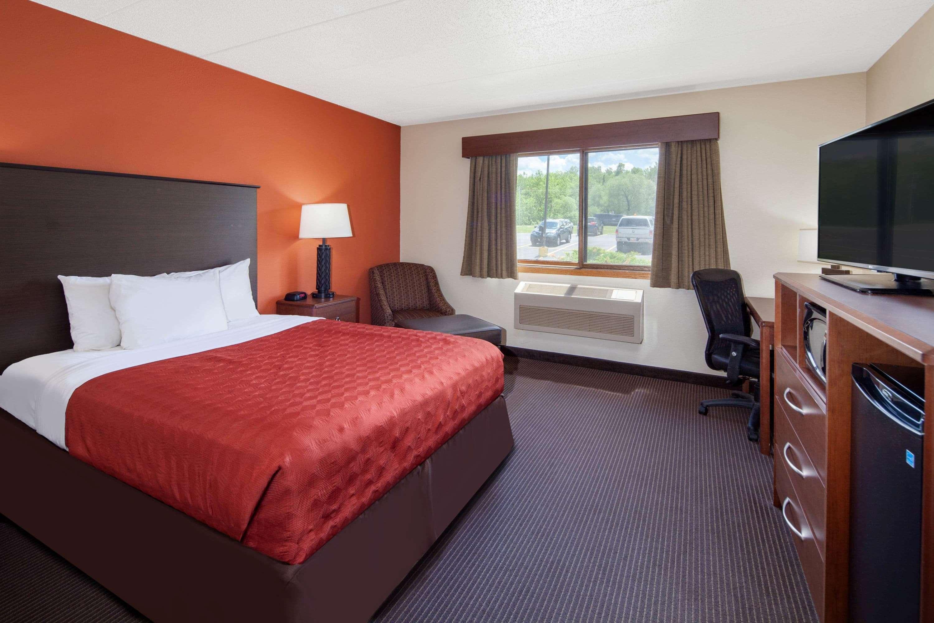 Americinn By Wyndham Ashland Ngoại thất bức ảnh