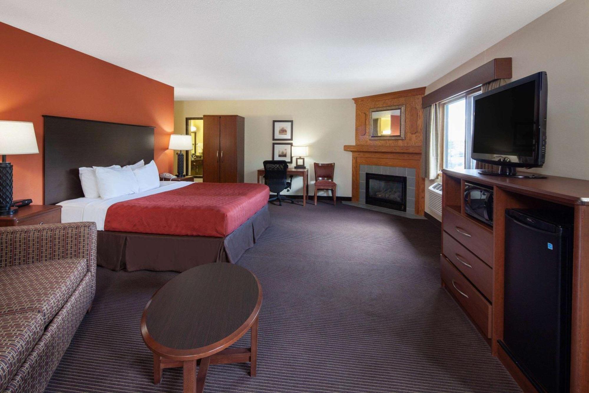 Americinn By Wyndham Ashland Ngoại thất bức ảnh