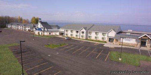 Americinn By Wyndham Ashland Ngoại thất bức ảnh
